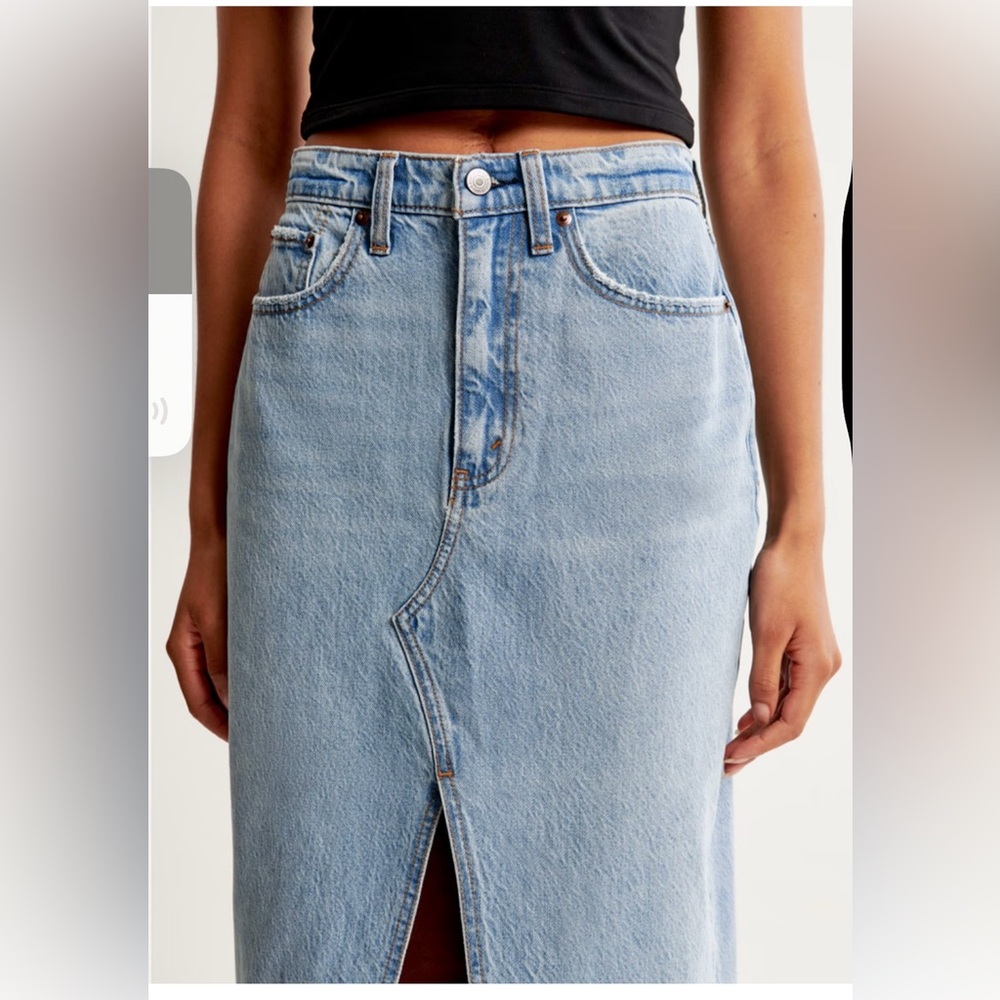 NWT Ambercombie & Fitch Denim Skirt - Picture 4 of 10